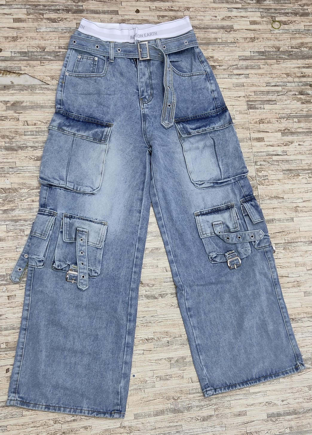 Six pocket cargo Jeans