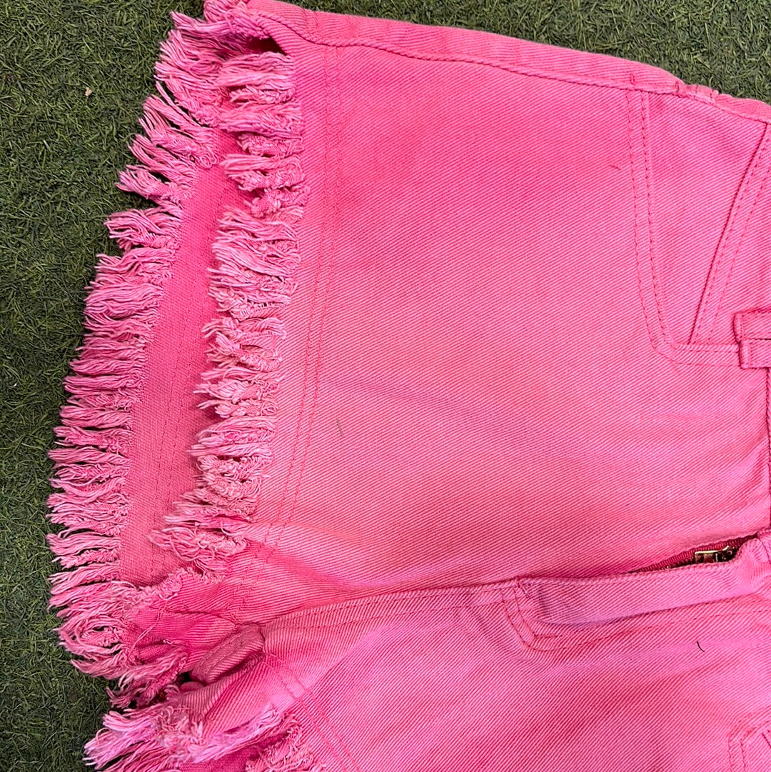 Pink short